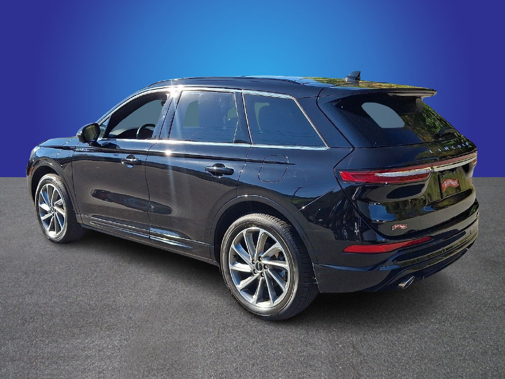 Used 2025 Lincoln Corsair Grand Touring w/ Equipment Group 301A AWD/4WD image 6