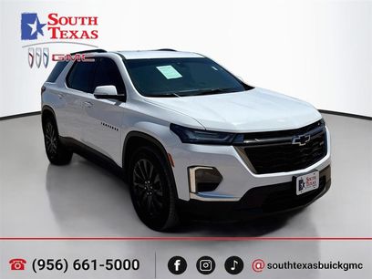 Used 2023 Chevrolet Traverse RS