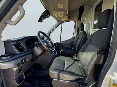 Used 2023 Ford Transit 250 Medium Roof AWD image 13