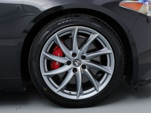 Used 2022 Alfa Romeo Giulia Sprint RWD image 24