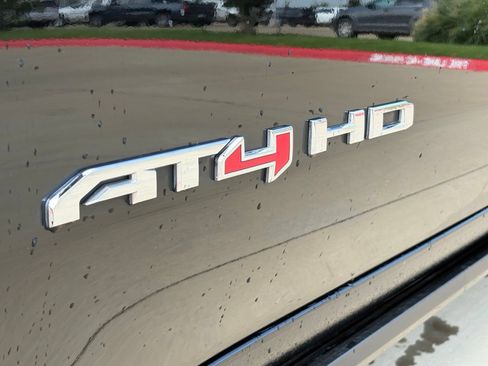 Used 2025 GMC Sierra 2500 AT4 w/ AT4 Premium Plus Package AWD/4WD image 13