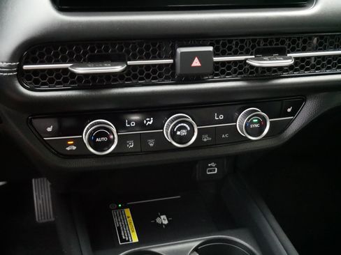 Certified 2024 Honda HR-V EX-L image 23