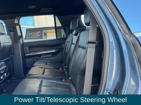 Used 2018 Ford Expedition XLT w/ Equipment Group 202A image 28
