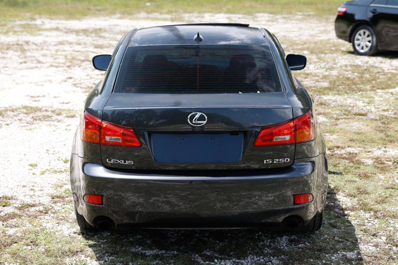 Used 2008 Lexus IS 250 RWD image 9