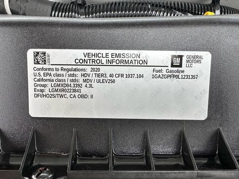 Used 2020 Chevrolet Express 3500 LT w/ LT Preferred Equipment Group image 25