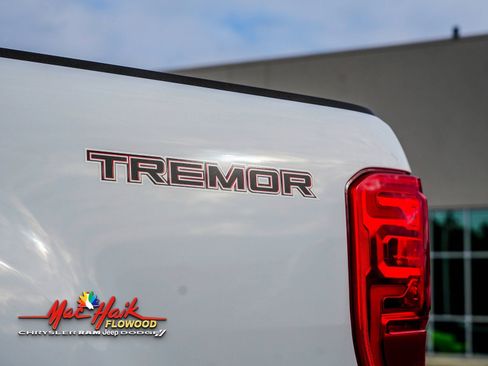 Used 2022 Ford Ranger Lariat w/ Tremor Off-Road Package image 6