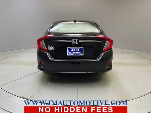 Used 2017 Honda Civic EX image 4
