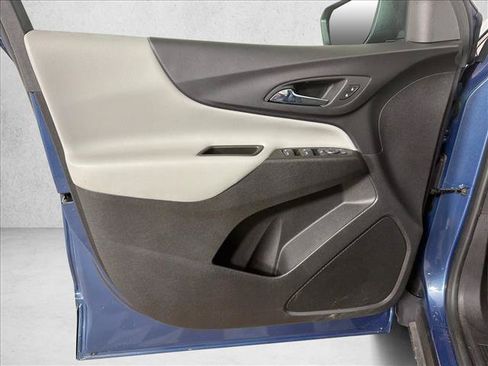 Used 2024 Chevrolet Equinox LS FWD image 10