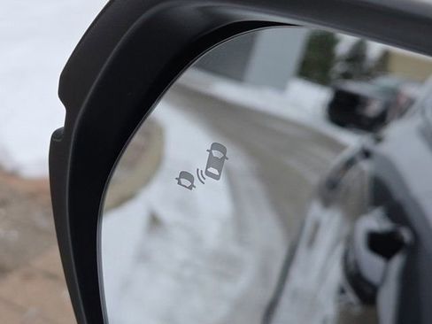 Used 2022 Honda CR-V Touring image 19