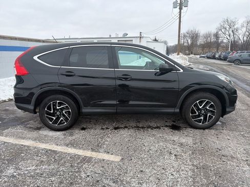 Used 2016 Honda CR-V SE image 6