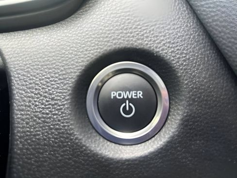 Used 2026 Toyota Corolla LE w/ LE Premium Package FWD image 27