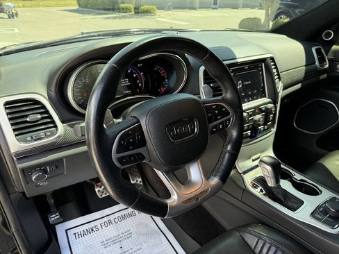 Used 2018 Jeep Grand Cherokee Trackhawk AWD/4WD image 16