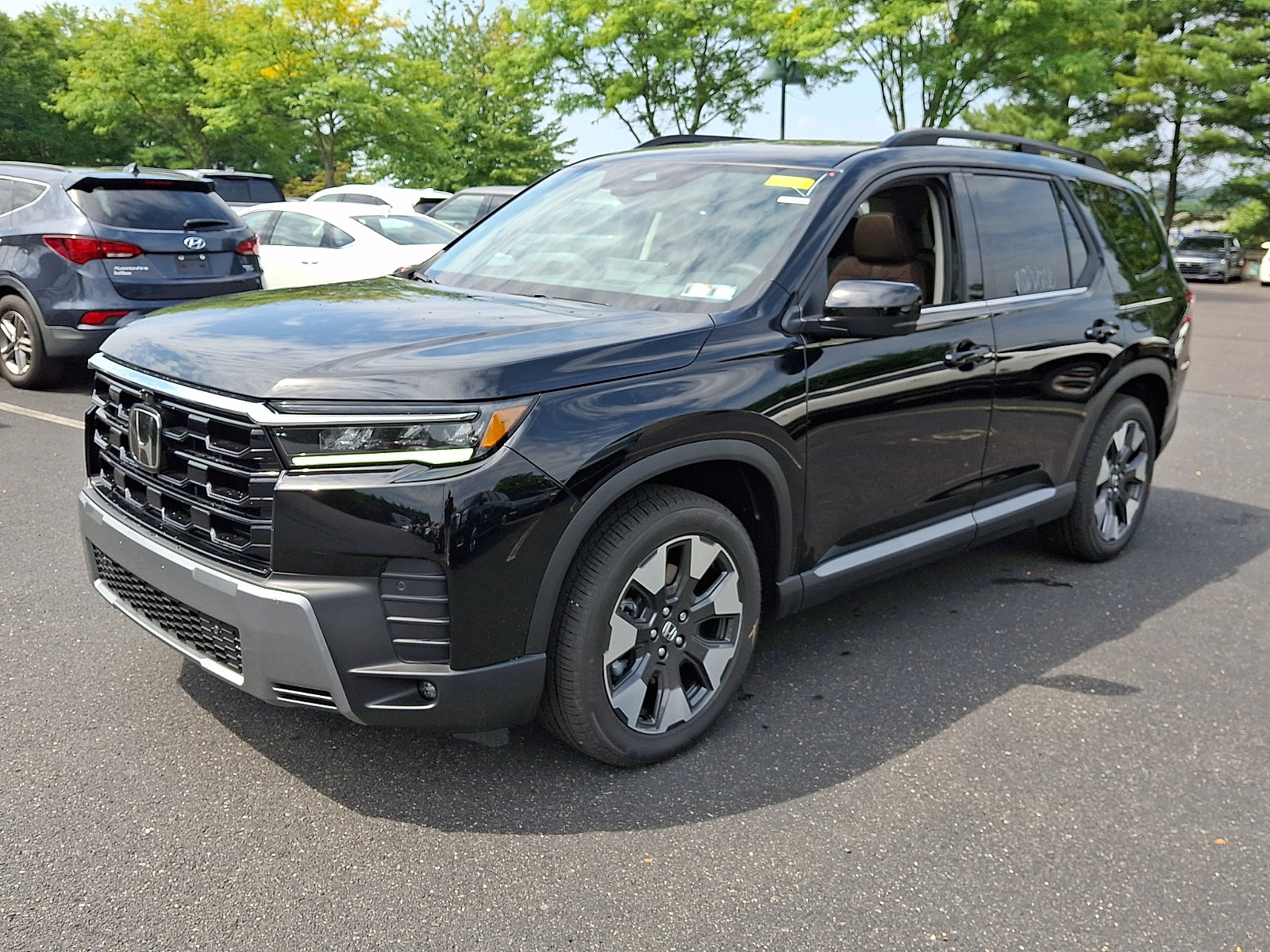 New 2026 Honda Pilot Elite image 2