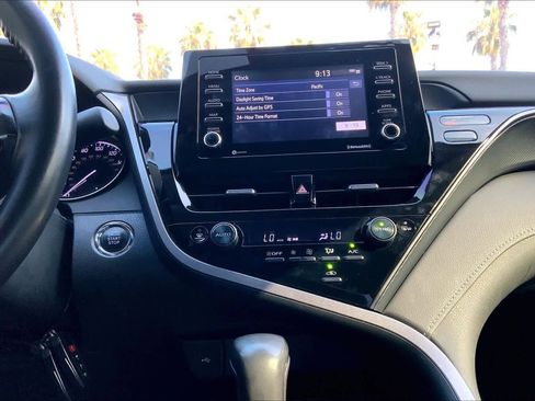 Certified 2023 Toyota Camry SE w/ Convenience Package image 34