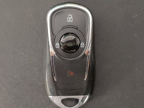 Used 2018 Buick Encore Preferred FWD image 32