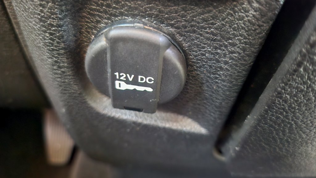 Used 2019 RAM 1500 Classic SLT RWD image 34