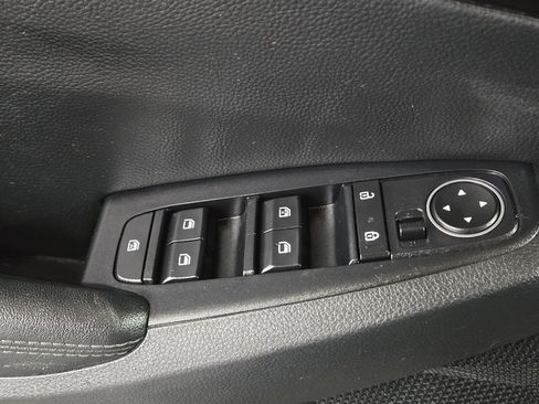 Used 2022 Kia Seltos EX image 23