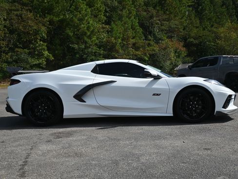 Used 2023 Chevrolet Corvette Stingray Convertible w/ 1LT image 10