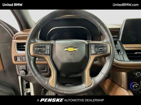 Used 2023 Chevrolet Tahoe High Country AWD/4WD image 13