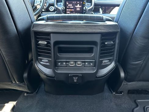 Used 2026 RAM 1500 Limited AWD/4WD image 32