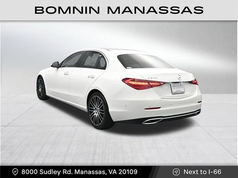 Used 2022 Mercedes-Benz C 300 4MATIC Sedan image 3