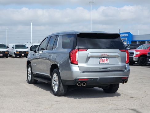 Used 2023 GMC Yukon Denali AWD/4WD image 5