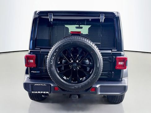 Used 2021 Jeep Wrangler Unlimited Sahara 4xe image 10