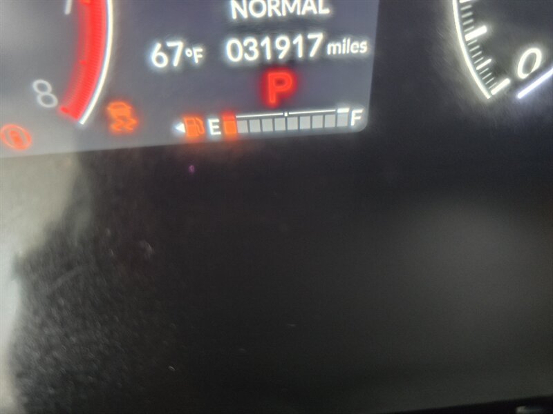 Used 2025 Honda CR-V LX image 27