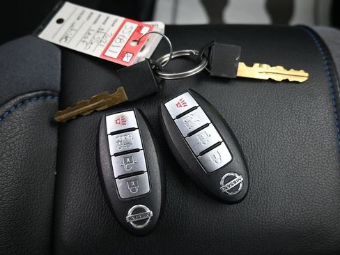 Used 2021 Nissan Leaf SL Plus FWD image 23