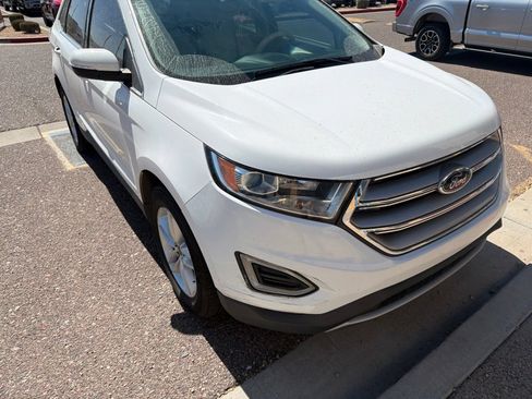 Used 2017 Ford Edge SEL w/ Equipment Group 201A FWD image 5