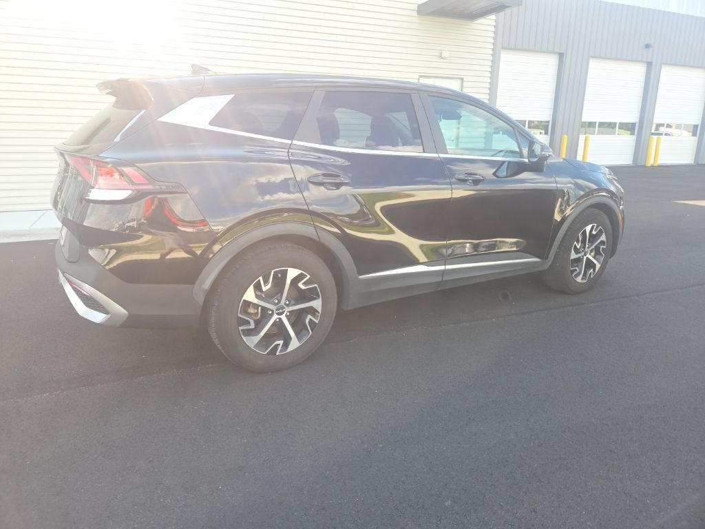 Used 2023 Kia Sportage EX FWD image 8