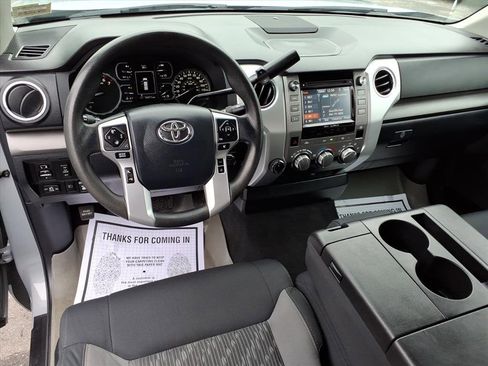 Used 2019 Toyota Tundra SR5 image 15