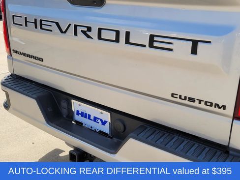 Used 2022 Chevrolet Silverado 1500 Custom w/ LPO, Dark Essentials Package RWD image 6