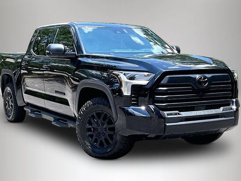 Used 2026 Toyota Tundra SR5 w/ SR5 Premium Package AWD/4WD image 2