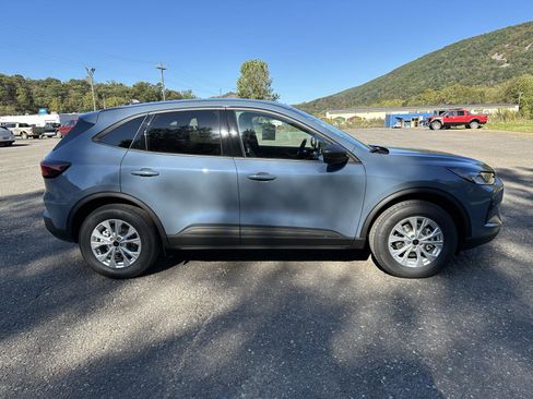New 2026 Ford Escape Active w/ Cold Weather Package image 8