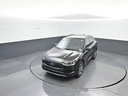 Used 2024 Ford Escape ST-Line Select w/ Tech Pack #1 image 27