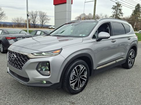 Used 2020 Hyundai Santa Fe Limited image 4