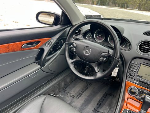 Used 2005 Mercedes-Benz SL 500 image 13