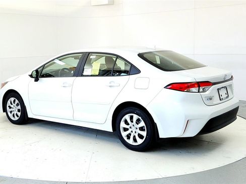 New 2026 Toyota Corolla LE FWD image 4