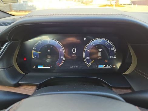 Used 2024 Jeep Grand Cherokee Summit AWD/4WD image 16