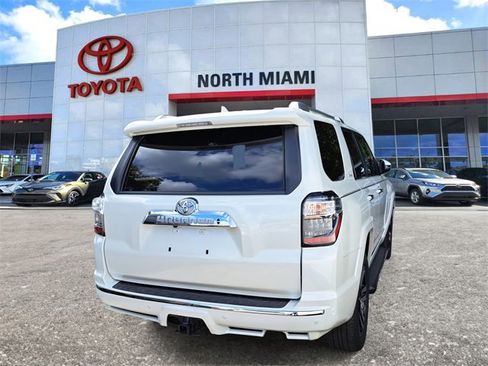 Used 2023 Toyota 4Runner Limited image 4