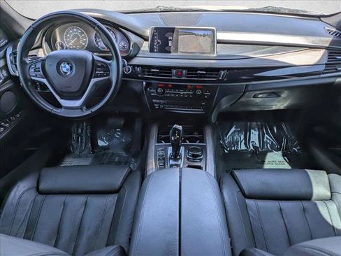 Used 2017 BMW X5 xDrive50i AWD/4WD image 17