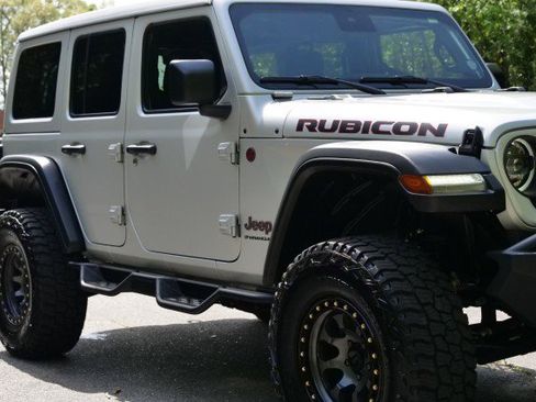 Used 2024 Jeep Wrangler Unlimited Rubicon w/ Technology Group image 61