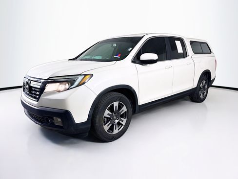 Used 2017 Honda Ridgeline RTL-T image 4