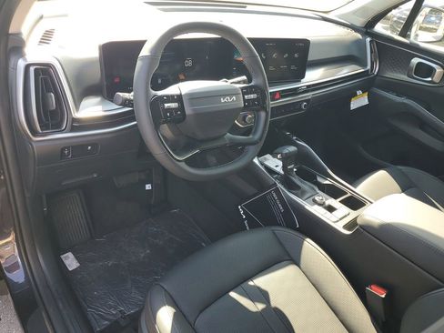 New 2026 Kia Sorento S FWD image 6