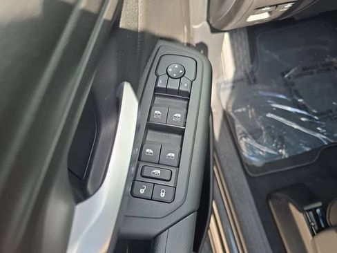 New 2026 RAM 1500 Express RWD image 14