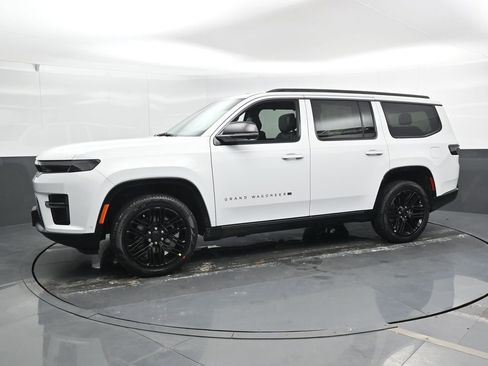 New 2026 Jeep Grand Wagoneer Limited AWD/4WD image 9