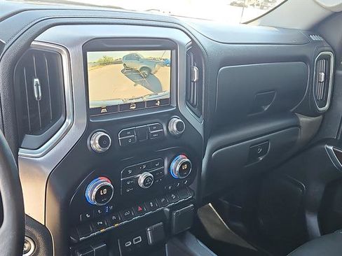 Used 2021 GMC Sierra 1500 SLT AWD/4WD image 17