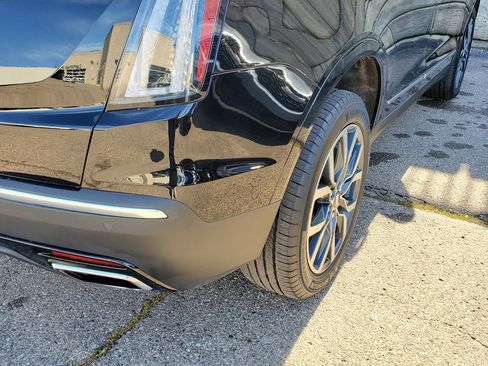 Used 2023 Cadillac XT5 Sportv w/ Platinum Package image 13