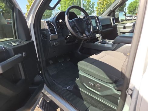 Used 2016 Ford F150 XLT w/ Equipment Group 301A Mid AWD/4WD image 10